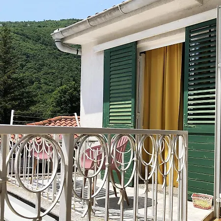 Placa Apartment