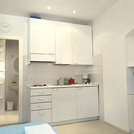 Placa Apartment *