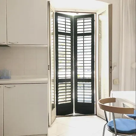Apartment Placa